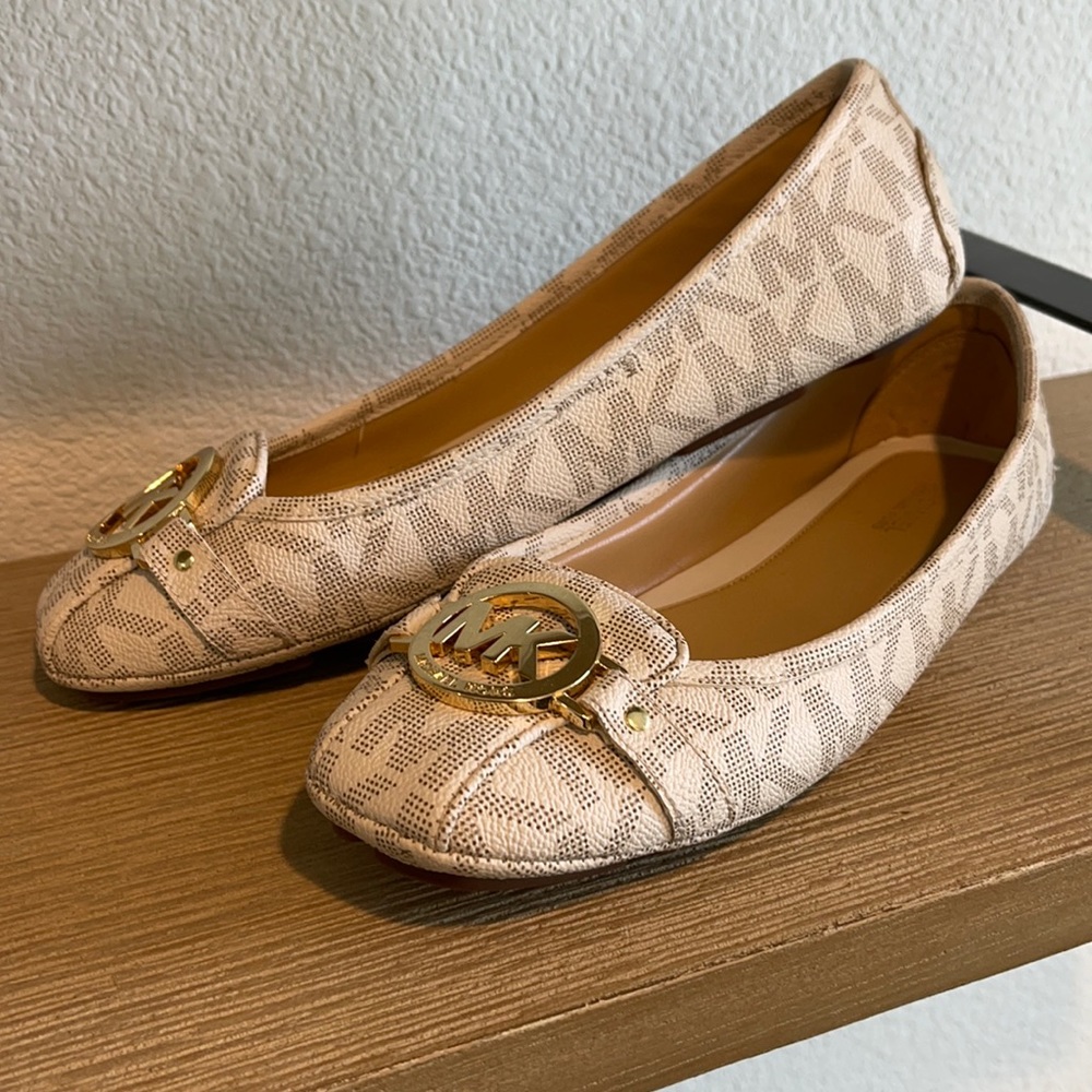 Michael Kors Women's Fulton Moccasin Vanilla 8.5
